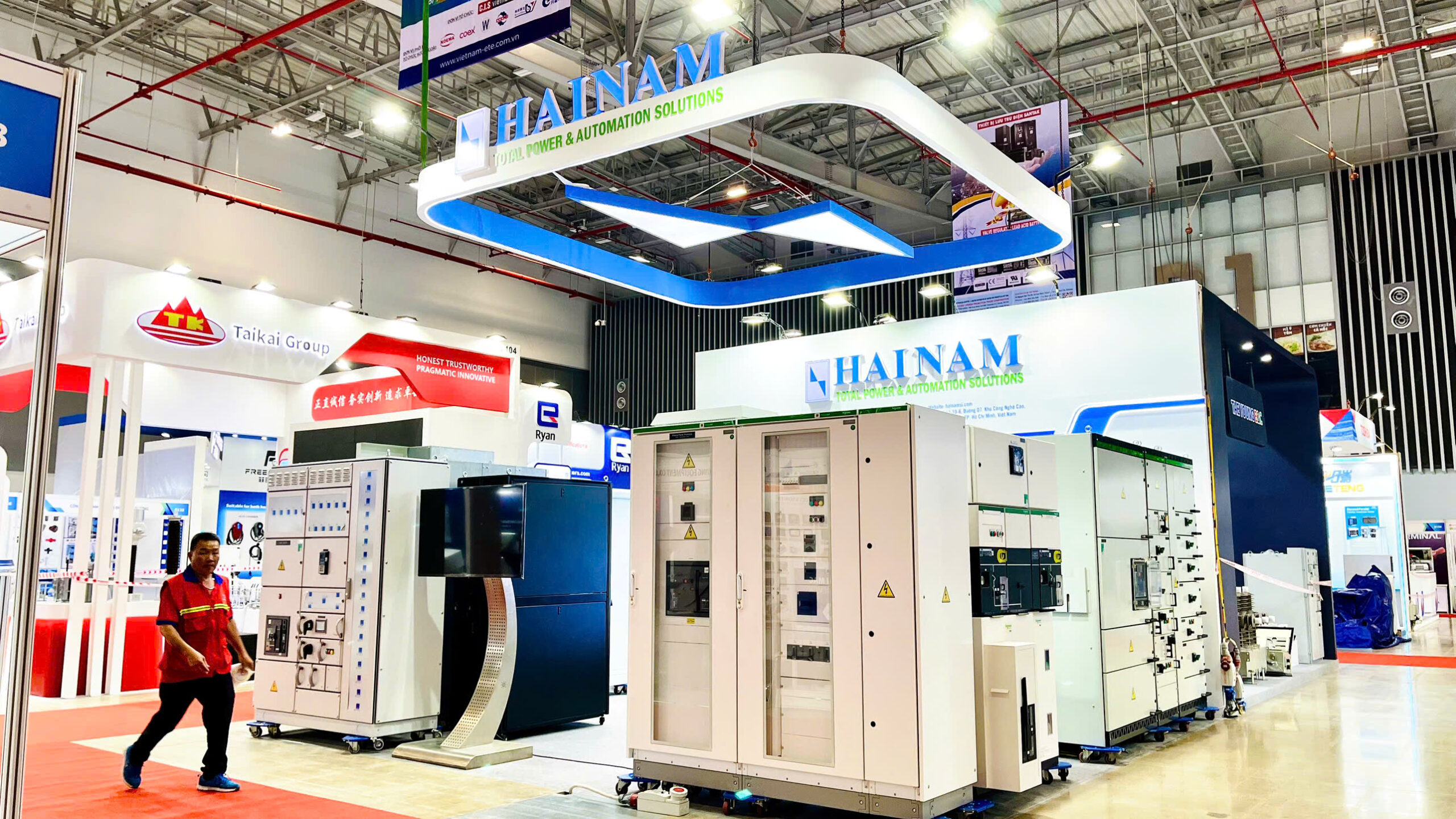 Dịch vụ thiết kế thi công sự kiện